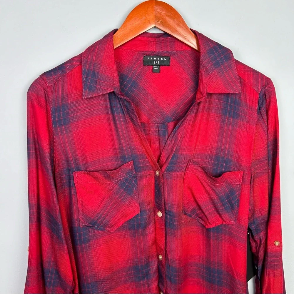 NWT stich fix Tinsel rayon blend plaid long sleeve button down shirt S relaxed